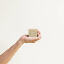 Load image into Gallery viewer, Paca Botánica Soap in Immortal - Antioxidant-Rich Rhassoul Clay + Frankincense