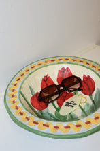 Load image into Gallery viewer, Tramp Art Paper Mache Tulip Painted Bowl